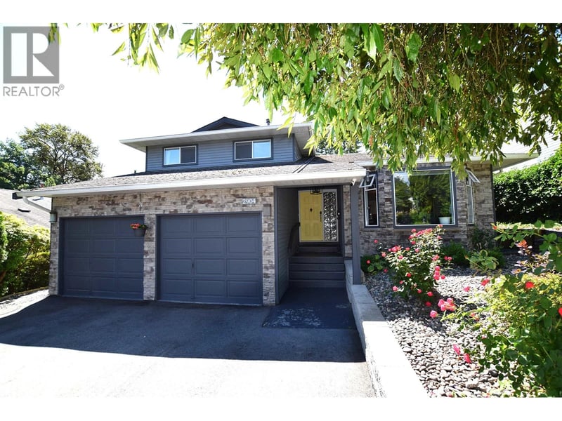 2904 TATLA Place, Coquitlam, British Columbia, V3C4W8, Coquitlam, British Columbia — photo 1 of 5