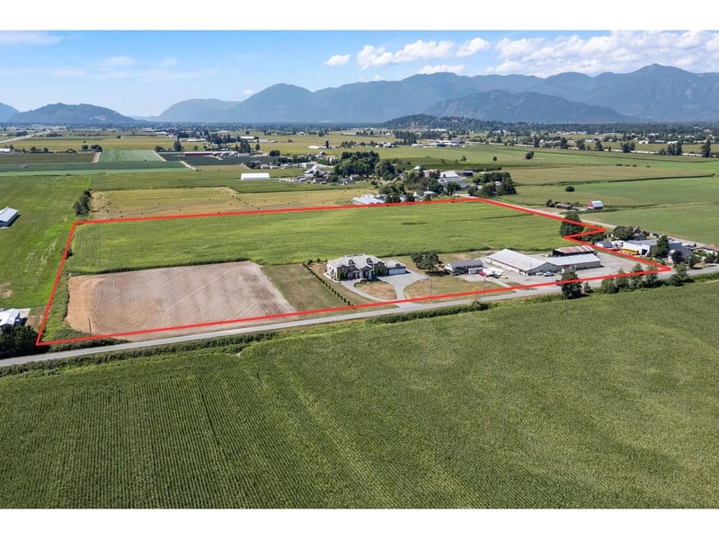 8703 UPPER PRAIRIE Road, Chilliwack, British Columbia, V2P6H3, Chilliwack, British Columbia — photo 1 of 5