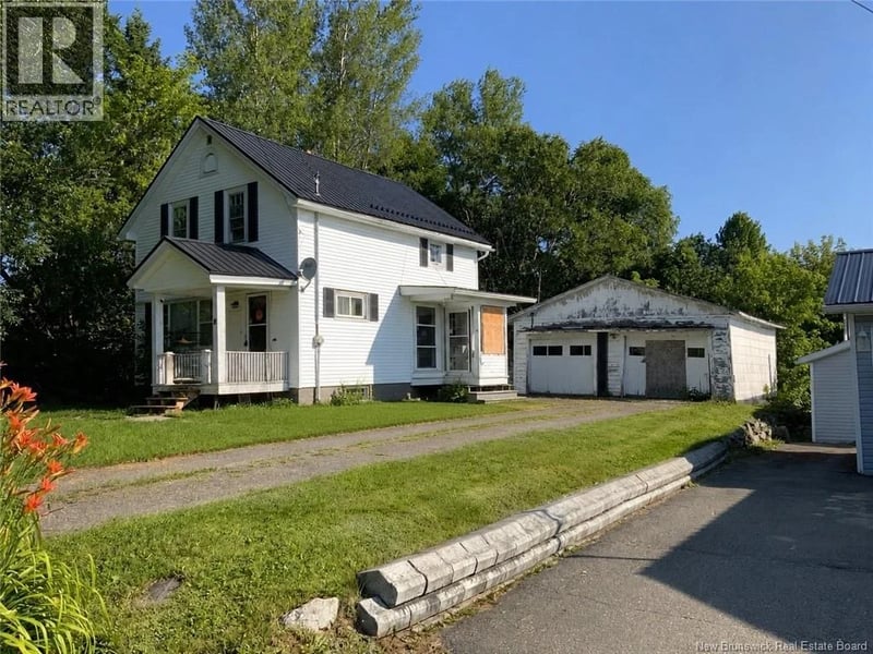 16 High Street, Canterbury, New Brunswick, E6H1K9, Canterbury, New Brunswick — photo 1 of 5