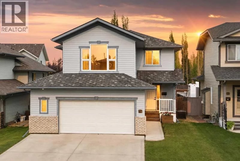 76 Lacey Close, Red Deer, Alberta, T4R3R7, Red Deer, Alberta — photo 1 of 5