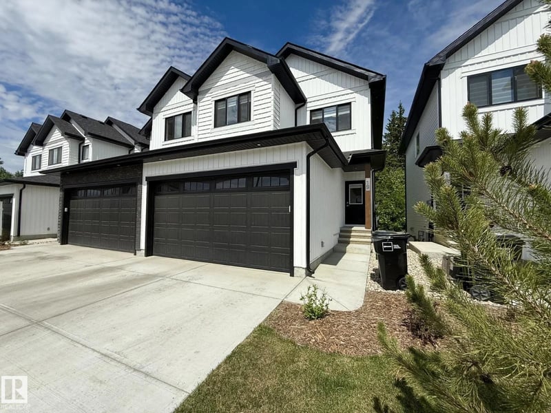 #19 5122 213A ST NW, Edmonton, Alberta, T6M1M6, Edmonton, Alberta — photo 1 of 5