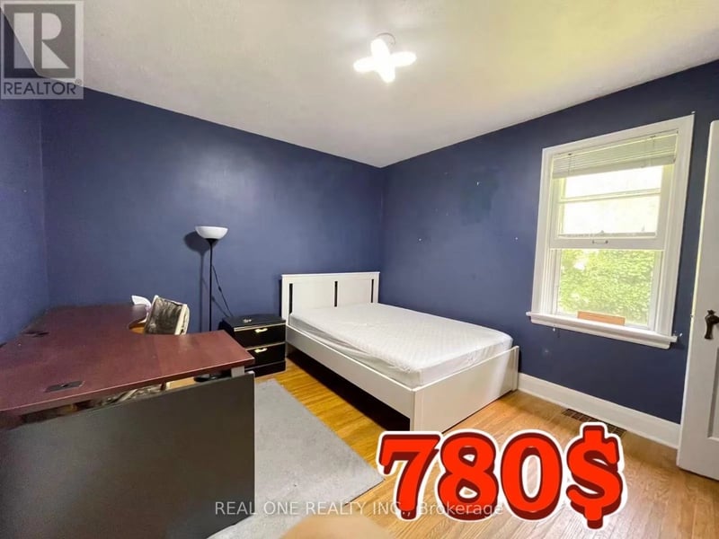 35 Bowman (B) Street, Hamilton (Ainslie Wood), Ontario, L8S2T4, Hamilton (Ainslie Wood), Ontario — photo 1 of 5