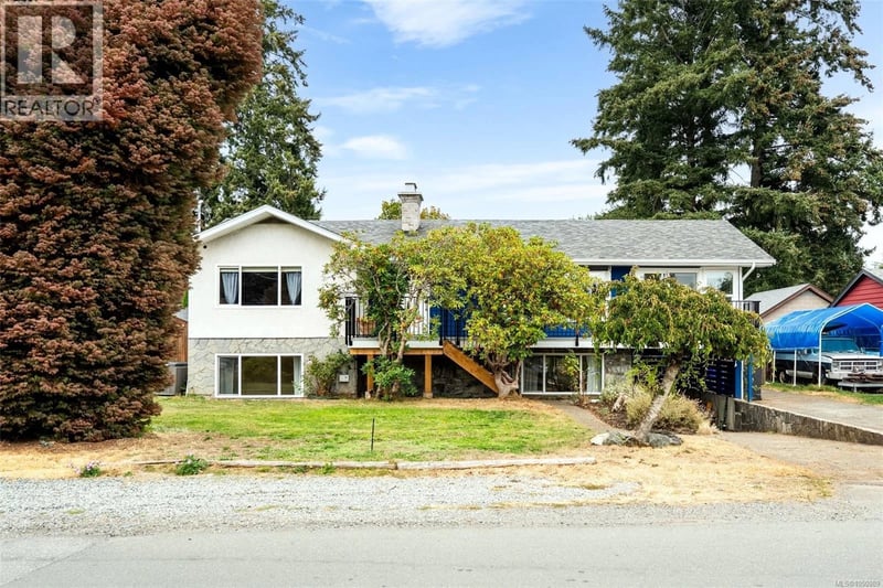 560 Ridley Drive, Colwood, British Columbia, V9C1K4, Colwood, British Columbia — photo 1 of 5