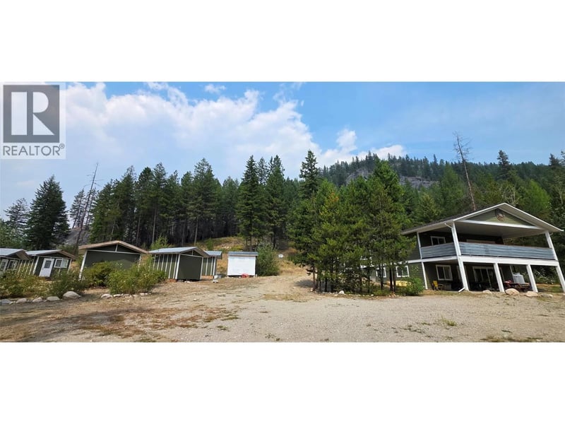 4820 Highway 33 Other, Beaverdell, British Columbia, V0H1A0, Beaverdell, British Columbia — photo 1 of 5
