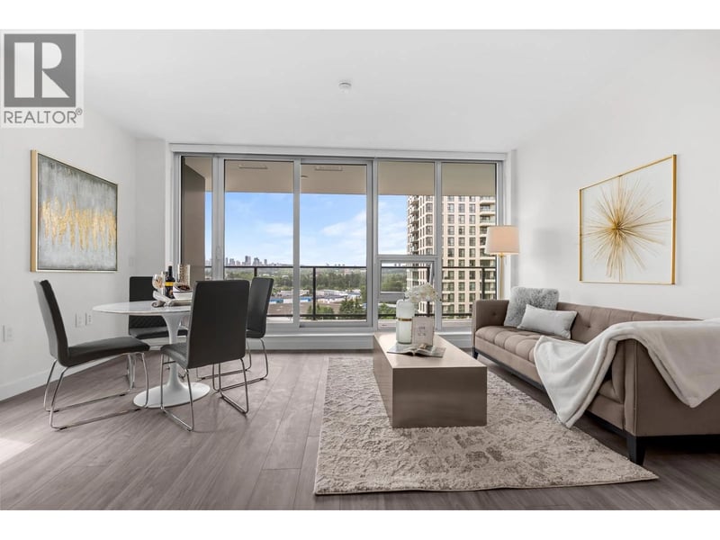 #806 2135 SPRINGER Avenue, Burnaby, British Columbia, V5B3K4, Burnaby, British Columbia — photo 1 of 5