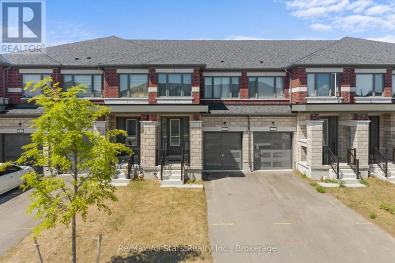 7 Keenan Street, Kawartha Lakes (Lindsay), Ontario, K9V6C2, Kawartha Lakes (Lindsay), Ontario — photo 1 of 5