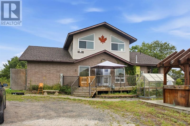 24 Dyke Street and 36 Hudson ST, Blind River, Ontario, P0R1B0, Blind River, Ontario — photo 1 of 5