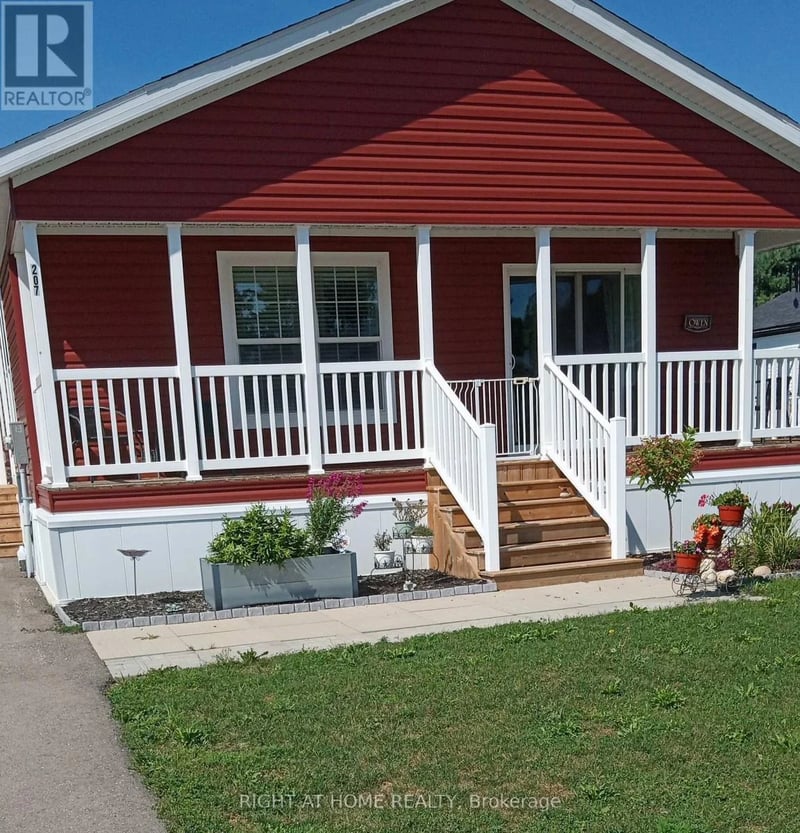207 spruce Street, West Grey, Ontario, N4N0C4, West Grey, Ontario — photo 1 of 5