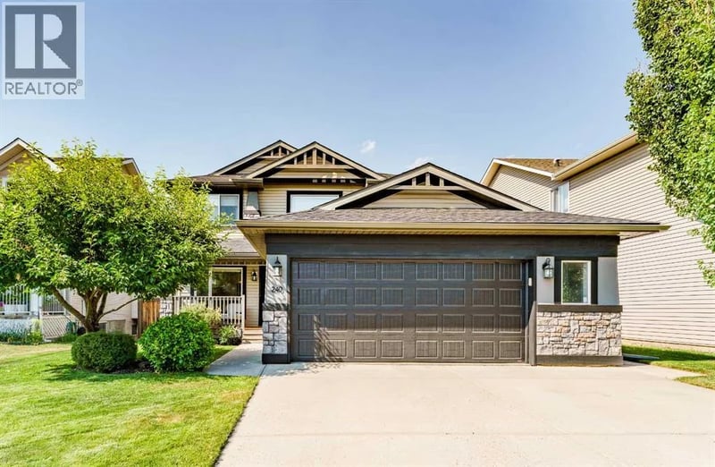 240 Willowmere Close, Chestermere, Alberta, T1X1S3, Chestermere, Alberta — photo 1 of 5