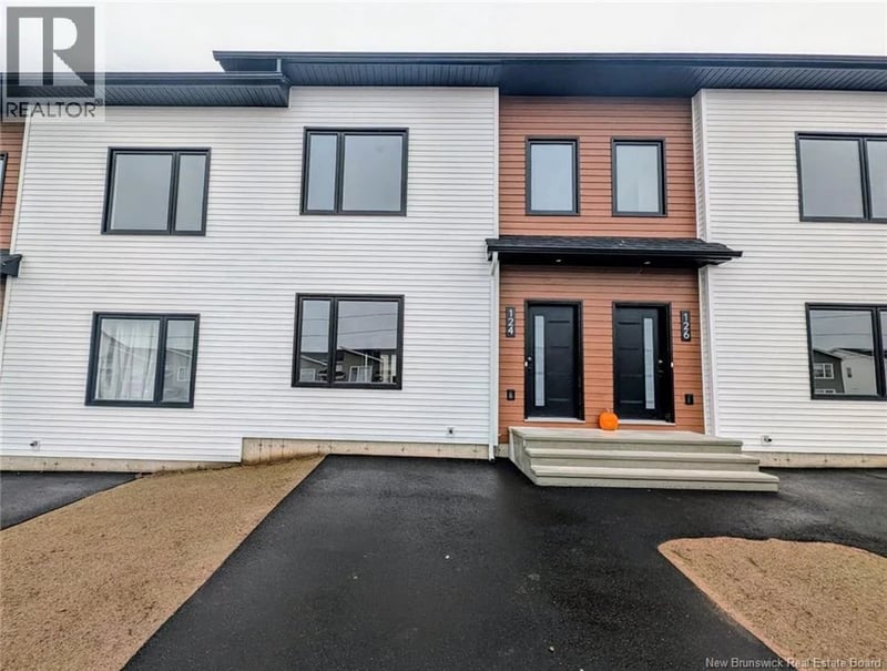 124 Ernest Street, Dieppe, New Brunswick, E1A4T2, Dieppe, New Brunswick — photo 1 of 5