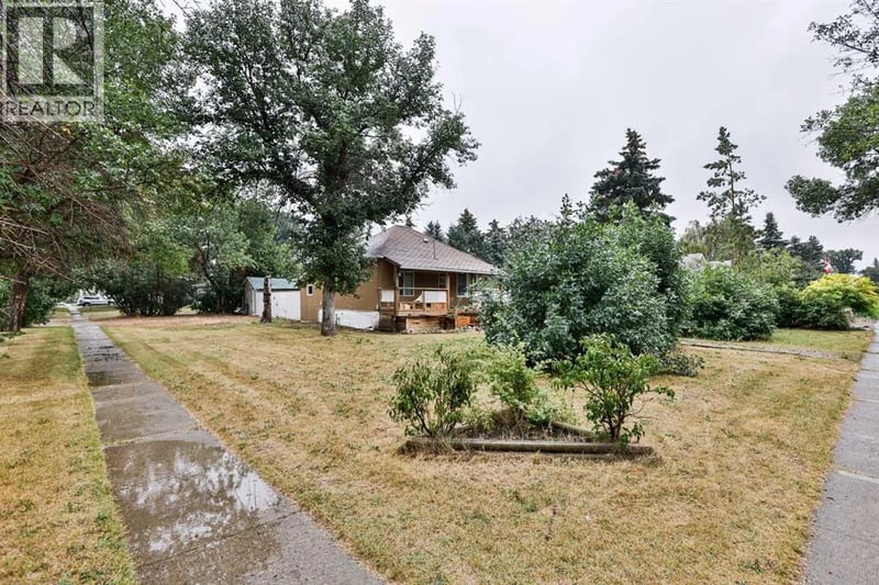 105 Broadway S, Raymond, Alberta, T0K2S0, Raymond, Alberta — photo 1 of 3