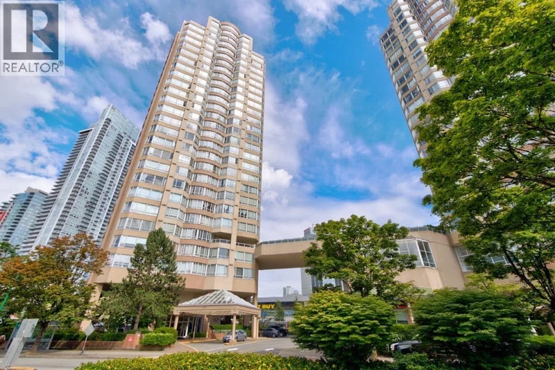 #501 6220 MCKAY Avenue, Burnaby, British Columbia, V5H4M8, Burnaby, British Columbia — photo 1 of 5