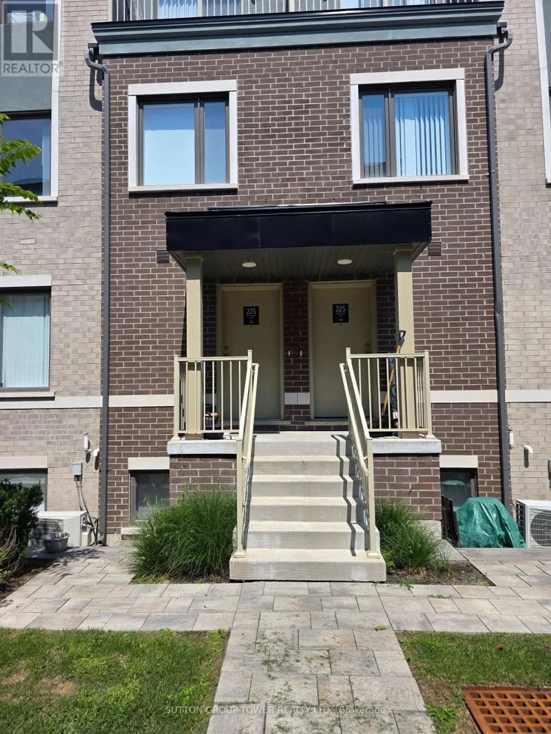 #157 225 Birmingham Street, Toronto (New Toronto), Ontario, M8V2C7, Toronto (New Toronto), Ontario — photo 1 of 5
