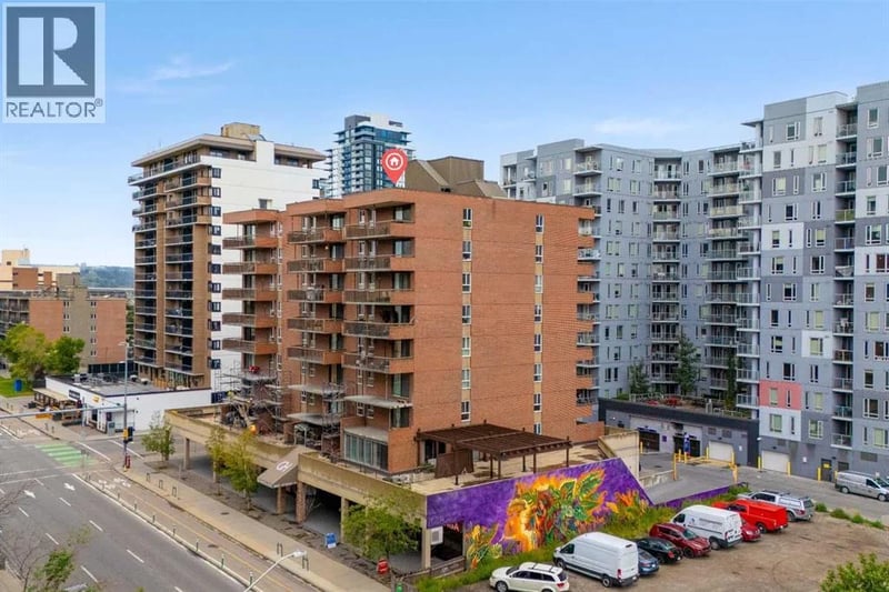 1240 12 Avenue Southwest, Calgary, Alberta, T3C0P3, Calgary, Alberta — photo 1 of 5