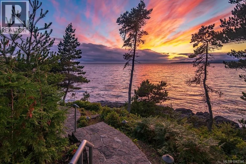 1050 Roxview Court, Sooke, British Columbia, V9Z1L8, Sooke, British Columbia — photo 1 of 5