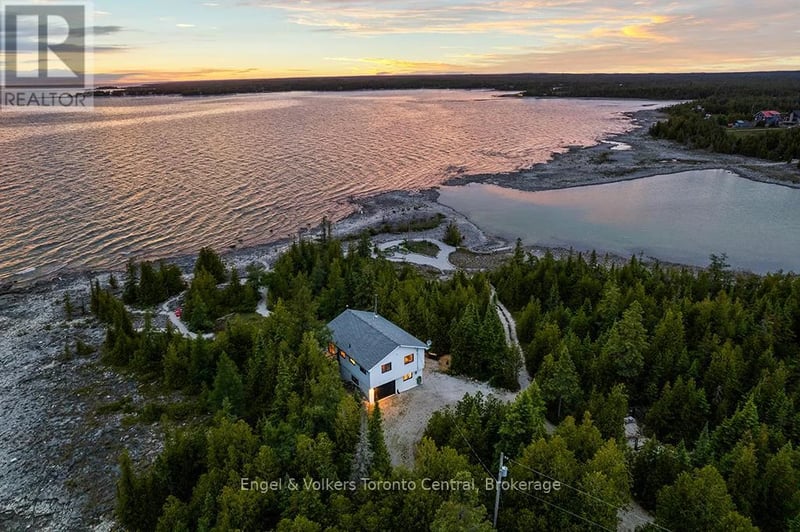 64 Larsen Cove Road North, Northern Bruce Peninsula, Ontario, N0H1Z0, Northern Bruce Peninsula, Ontario — photo 1 of 5