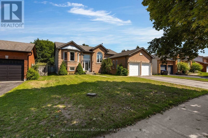 31 Edenbridge Drive, Essa (Angus), Ontario, L3W0K7, Essa (Angus), Ontario — photo 1 of 5