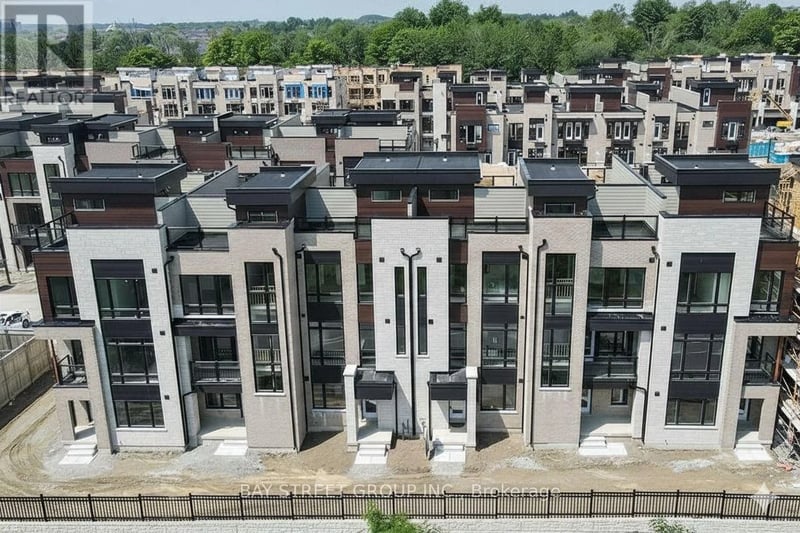 51 Credit Lane, Richmond Hill (Jefferson), Ontario, L4E1G9, Richmond Hill (Jefferson), Ontario — photo 1 of 5