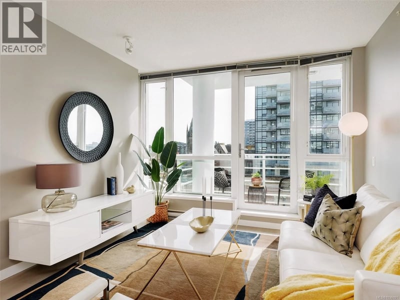 #708 834 Johnson Street, Victoria, British Columbia, V8W1N3, Victoria, British Columbia — photo 1 of 5