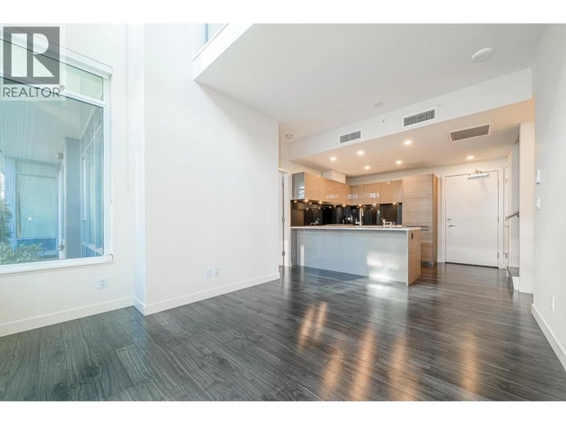 #TH1 6288 CASSIE Avenue, Burnaby, British Columbia, V5H0H7, Burnaby, British Columbia — photo 1 of 5