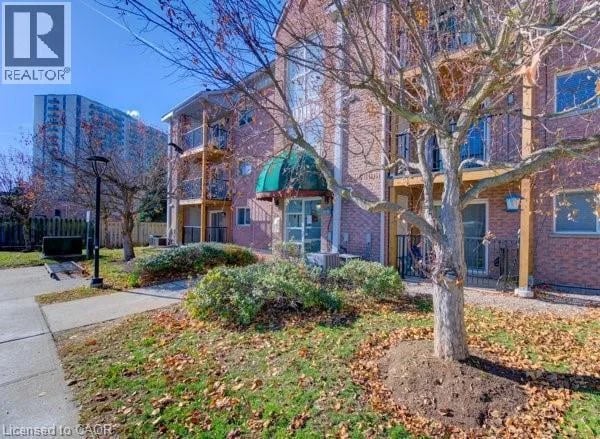 #27 3085 KINGSWAY Drive, Kitchener, Ontario, N2C2P1, Kitchener, Ontario — photo 1 of 5