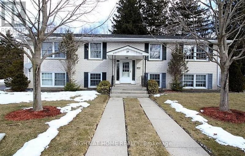 #1 19 Johnson Place, St. Thomas, Ontario, N5P2E9, St. Thomas, Ontario — photo 1 of 5