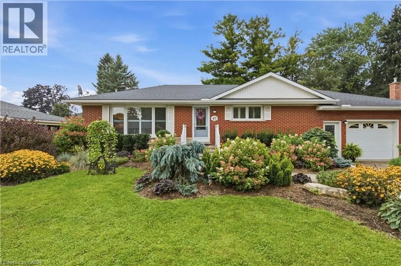 47 KENSINGTON Avenue, Brantford, Ontario, N3R3N9, Brantford, Ontario — photo 1 of 5