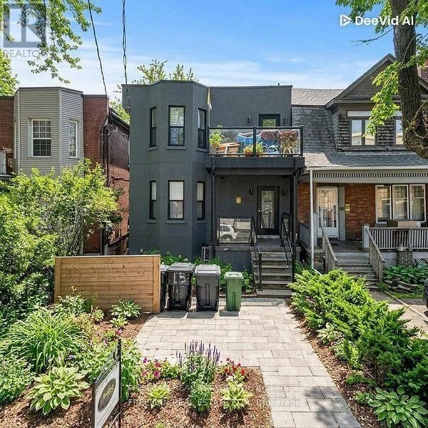 #B03 15 Thorburn Avenue, Toronto (South Parkdale), Ontario, M6K1C4, Toronto (South Parkdale), Ontario — photo 1 of 5