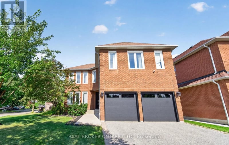 63 Eric Clarke Drive, Whitby (Rolling Acres), Ontario, L1R2H6, Whitby (Rolling Acres), Ontario — photo 1 of 5