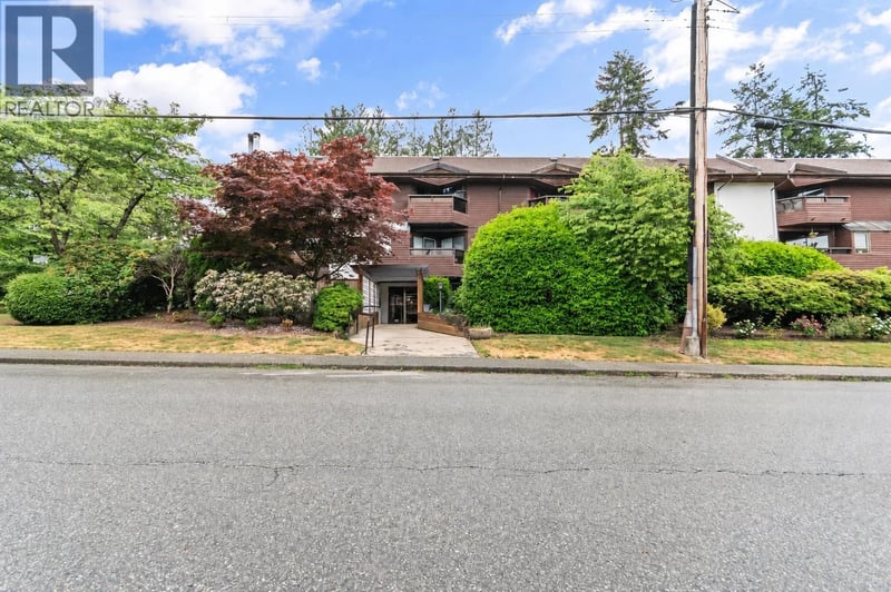#109 1177 HOWIE Avenue, Coquitlam, British Columbia, V3J1T9, Coquitlam, British Columbia — photo 1 of 5