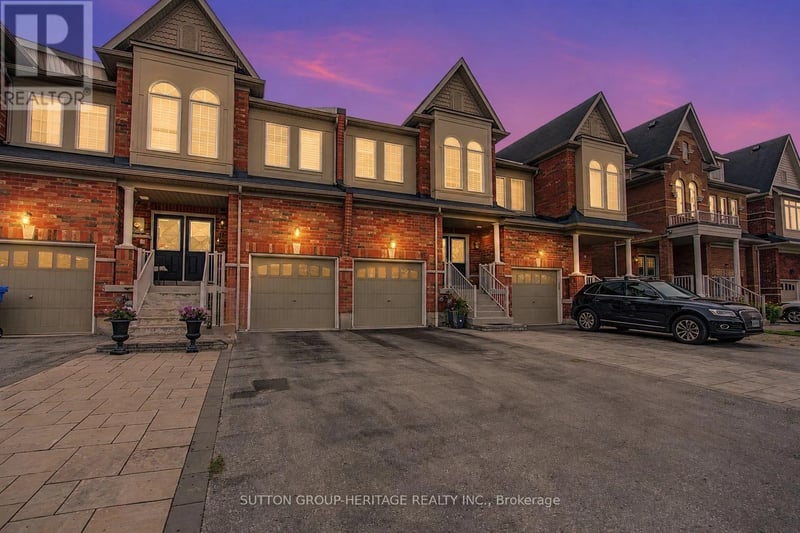 15 Clarinet Lane, Whitchurch-Stouffville (Stouffville), Ontario, L4A0N8, Whitchurch-Stouffville (Stouffville), Ontario — photo 1 of 5
