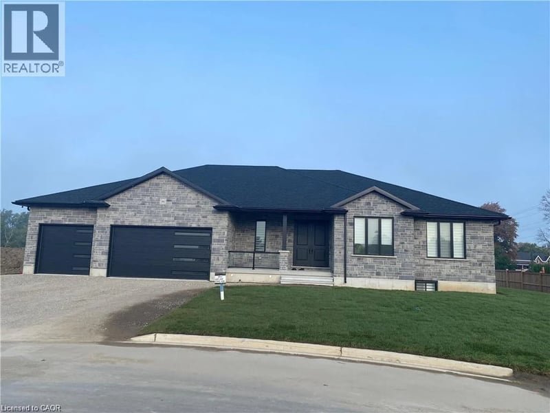 #LOWER 34 ORCHARD Drive, Stratford, Ontario, N5A0L1, Stratford, Ontario — photo 1 of 5