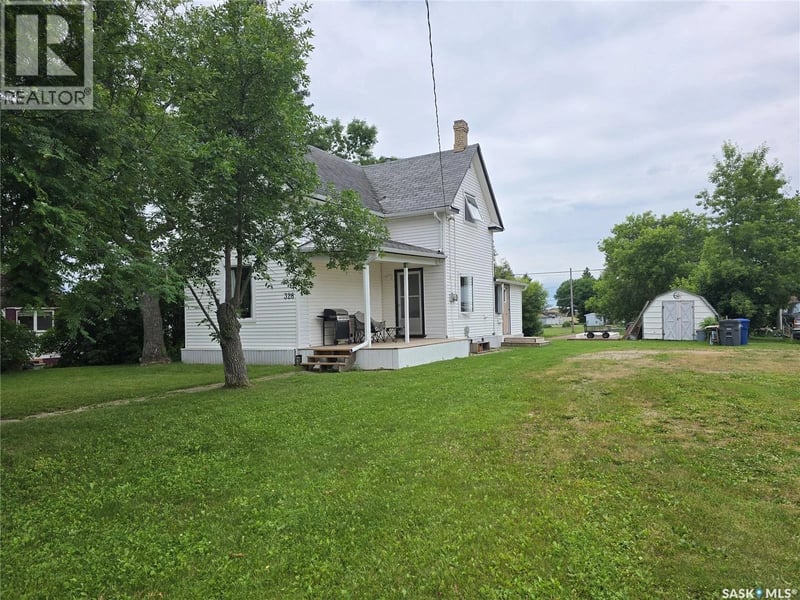328 6TH AVENUE, Broadview, Saskatchewan, S0G0K0, Broadview, Saskatchewan — photo 1 of 5