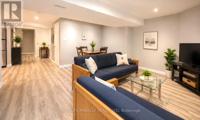 ##BSMT 5437 Royal Aberdeen Drive, Mississauga (Hurontario), Ontario, L4Z3W2, Mississauga (Hurontario), Ontario — photo 1 of 5