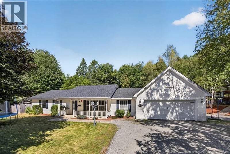 27 Cedar Ridge Drive, Douglas, New Brunswick, E3A7X2, Douglas, New Brunswick — photo 1 of 5