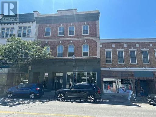 #1 19.5 King Street West, Clarington (Bowmanville), Ontario, L1C1R2, Clarington (Bowmanville), Ontario — photo 1 of 5