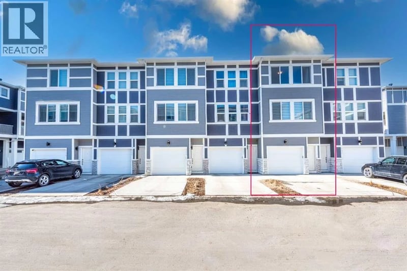 33 Merganser Drive West, Chestermere, Alberta, T1X2S3, Chestermere, Alberta — photo 1 of 5