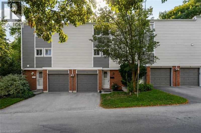 4 PATRICE Court, Dundas, Ontario, L9H5P5, Dundas, Ontario — photo 1 of 5