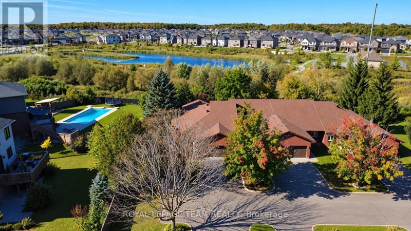 5668 Mahogony Harbour Lane, Ottawa, Ontario, K4M1K9, Ottawa, Ontario — photo 1 of 5