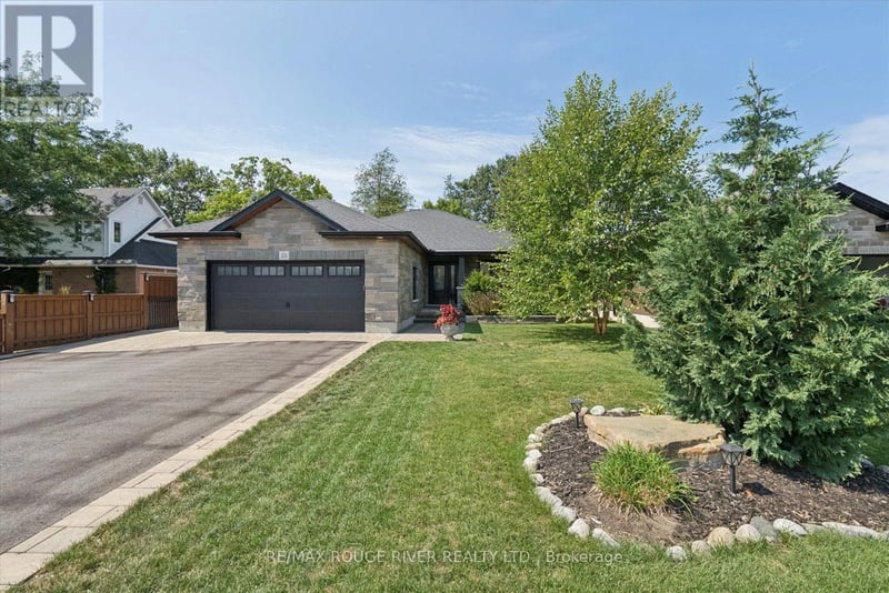 25 Ambrosia Terrace, Quinte West (Murray Ward), Ontario, K8V0G7, Quinte West (Murray Ward), Ontario — photo 1 of 5