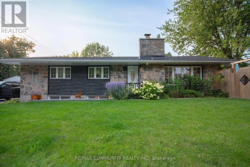 167 Simpson Road, Ajax (South East), Ontario, L1S2V7, Ajax (South East), Ontario — photo 1 of 5