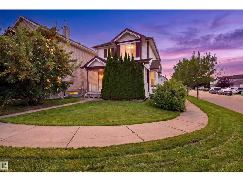 204 84 ST SW, Edmonton, Alberta, T6X1H6, Edmonton, Alberta — photo 1 of 5