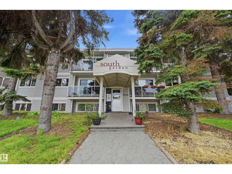 #201 9725 82 AV NW, Edmonton, Alberta, T6E1Y6, Edmonton, Alberta — photo 1 of 5