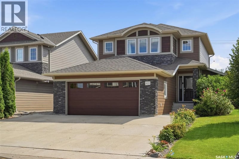 422 Pichler CRESCENT, Saskatoon, Saskatchewan, S7V0G3, Saskatoon, Saskatchewan — photo 1 of 5