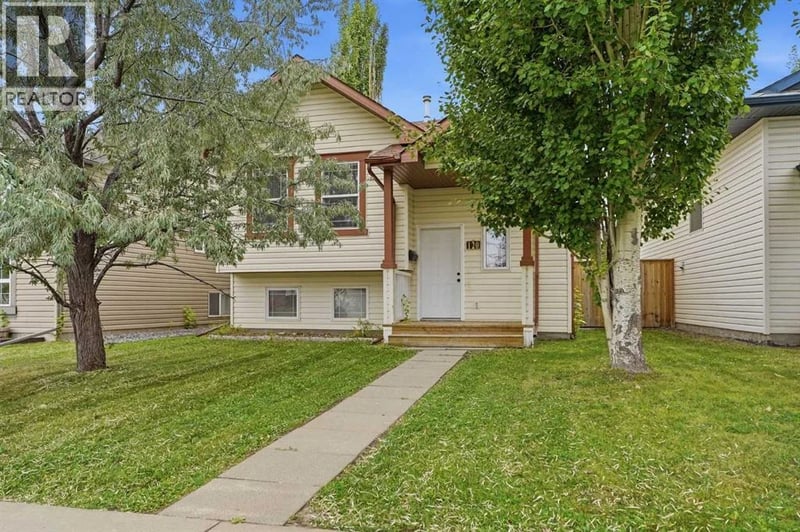 120 Kentwood Drive, Red Deer, Alberta, T4P0A5, Red Deer, Alberta — photo 1 of 5