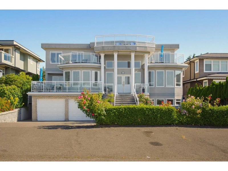 15441 ROYAL Avenue, White Rock, British Columbia, V4B1N2, White Rock, British Columbia — photo 1 of 5