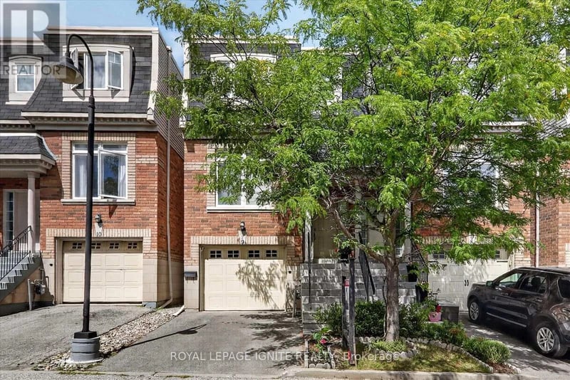 #9 8032 Kipling Avenue, Vaughan (West Woodbridge), Ontario, L4L2A1, Vaughan (West Woodbridge), Ontario — photo 1 of 5
