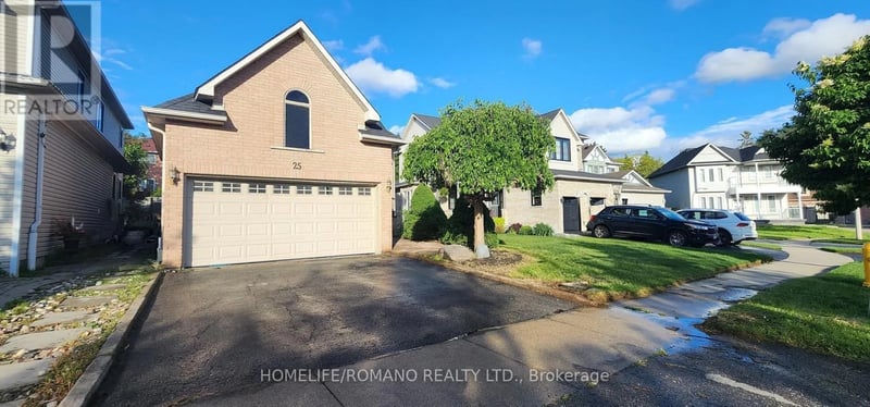 25 Bedell Crescent, Whitby (Rolling Acres), Ontario, L1R2N8, Whitby (Rolling Acres), Ontario — photo 1 of 5