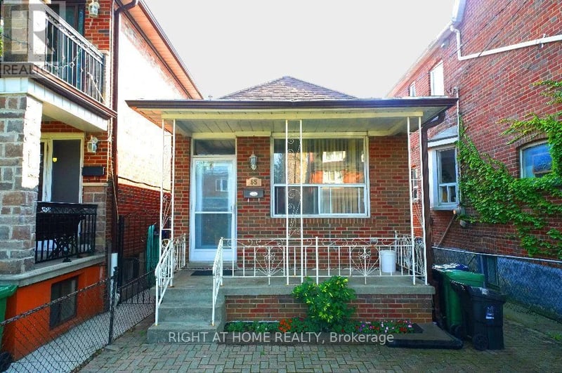 65 Salem Avenue, Toronto (Dovercourt-Wallace Emerson-Junction), Ontario, M6H3C2, Toronto (Dovercourt-Wallace Emerson-Junction), Ontario — photo 1 of 5