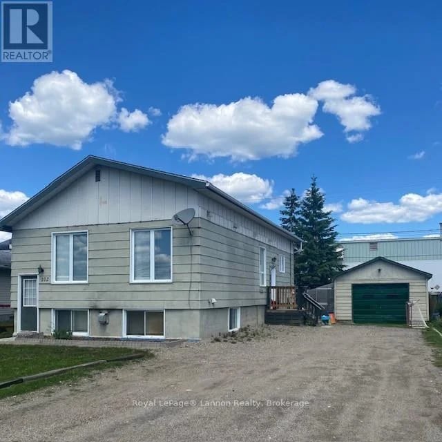 102 Nishnabe Miikena Road, Greenstone (Longlac), Ontario, P0T2A0, Greenstone (Longlac), Ontario — photo 1 of 5